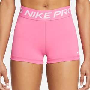 pink nike pro spandex !